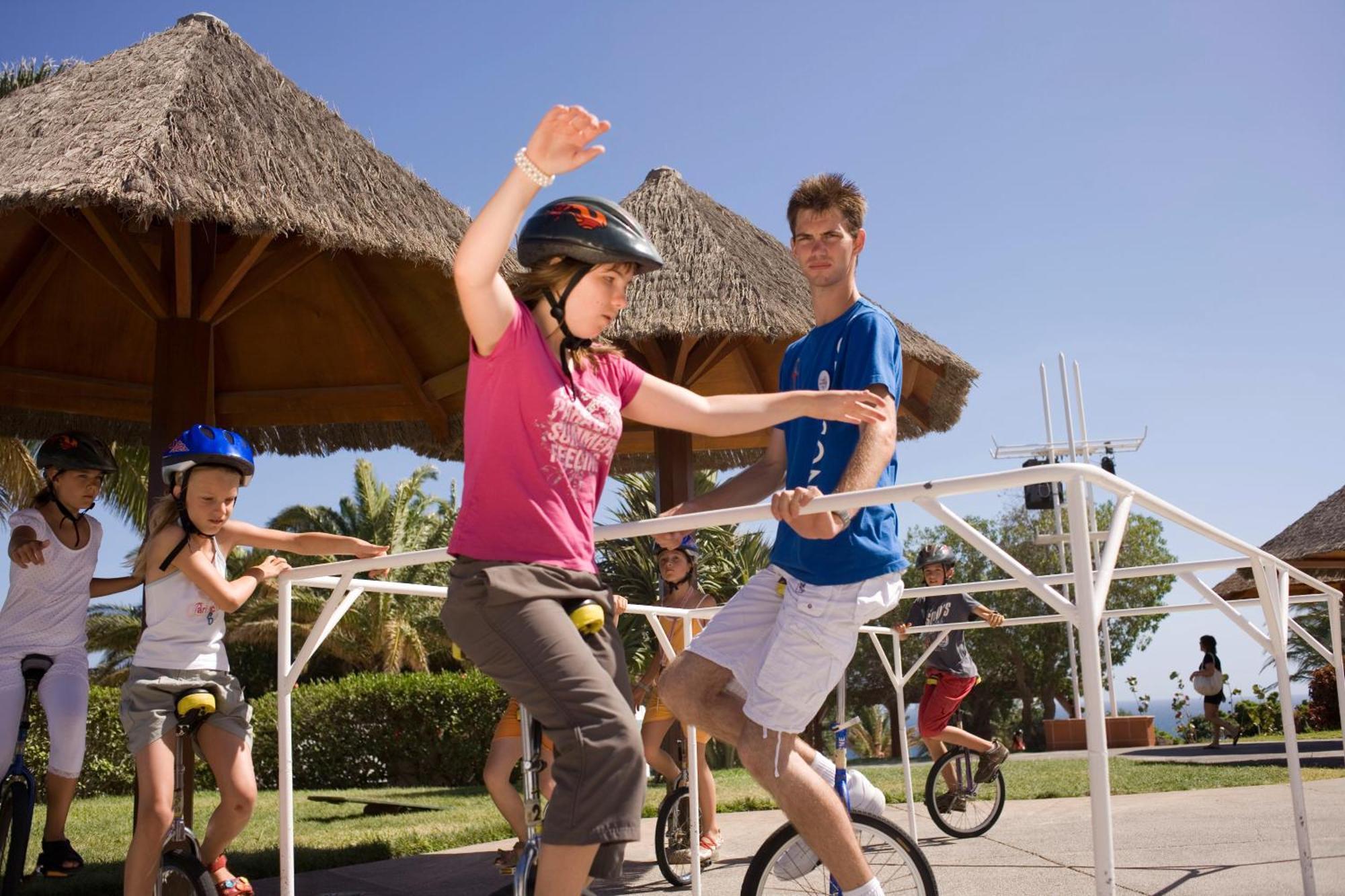 Готель Robinson Esquinzo Playa Pajara  Екстер'єр фото